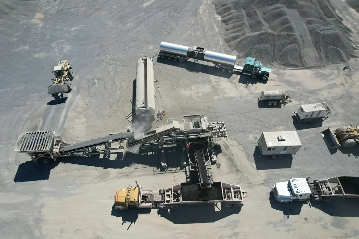 Plantas de concreto y vehículos pesados